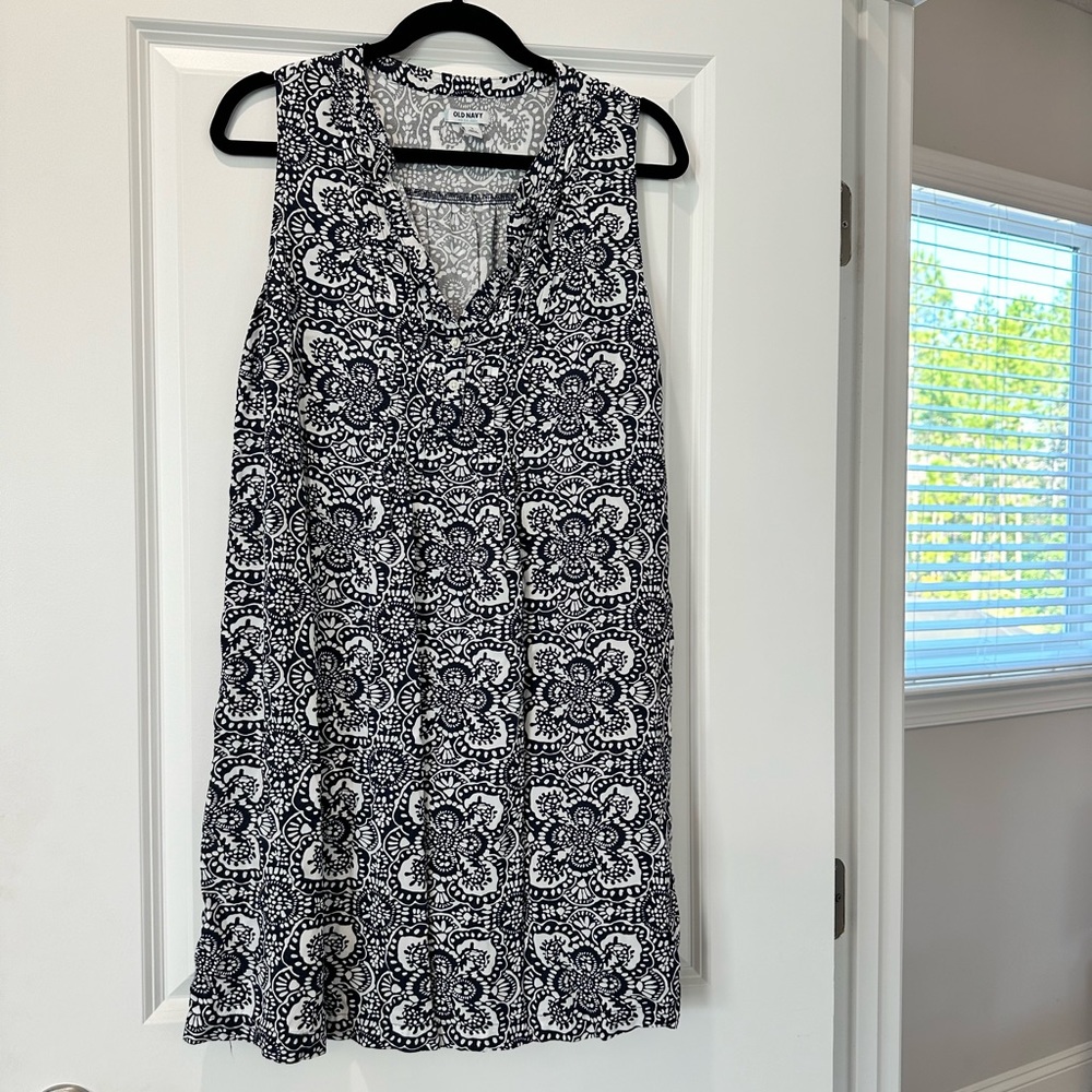 Old Navy Maternity Dress